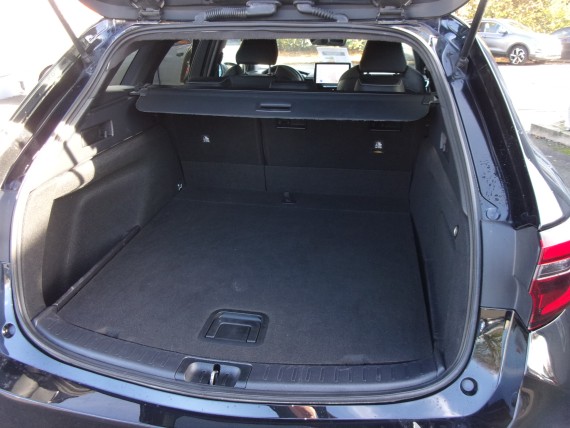 TOYOTA Corolla  Corolla Break noire-008.jpg